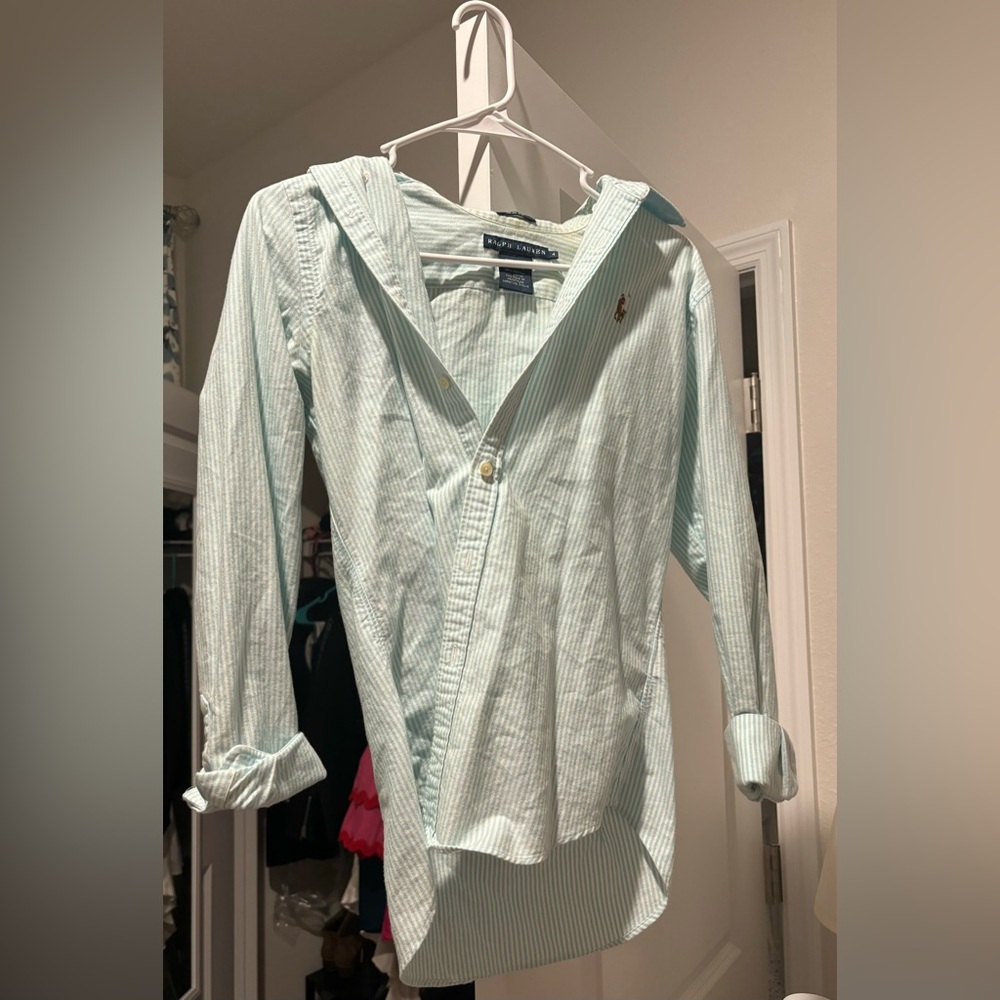 Long sleeve striped blue and white